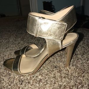 Gold Nine West Heels